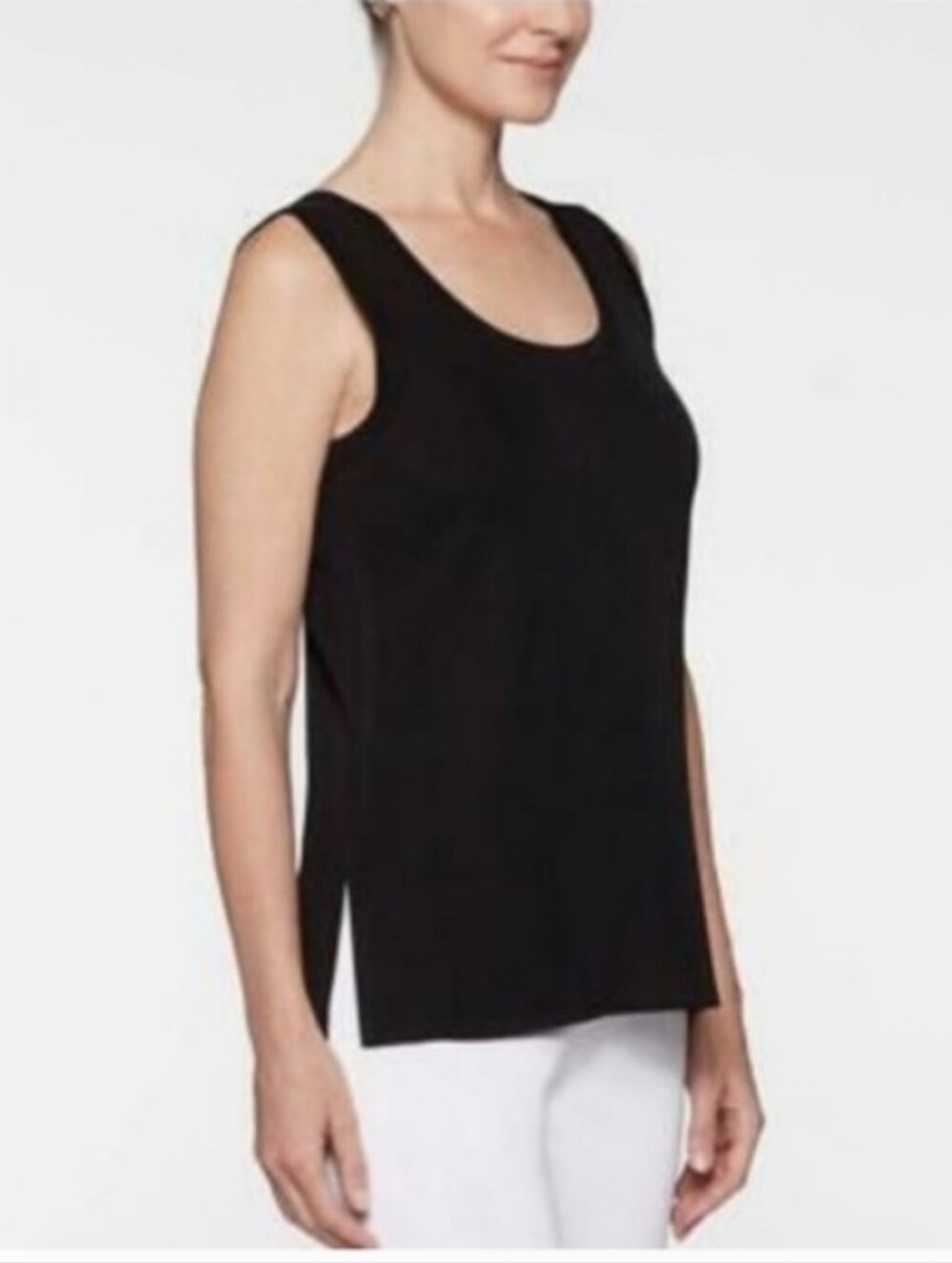 Exclusively Misook Y2K Black Scoop-Neck Sleeveless Tank